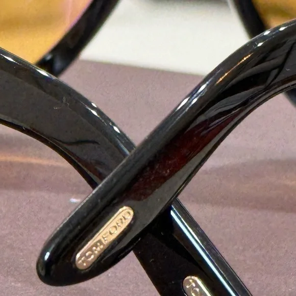 Tom Ford Sunglasses - Picture 4 of 8